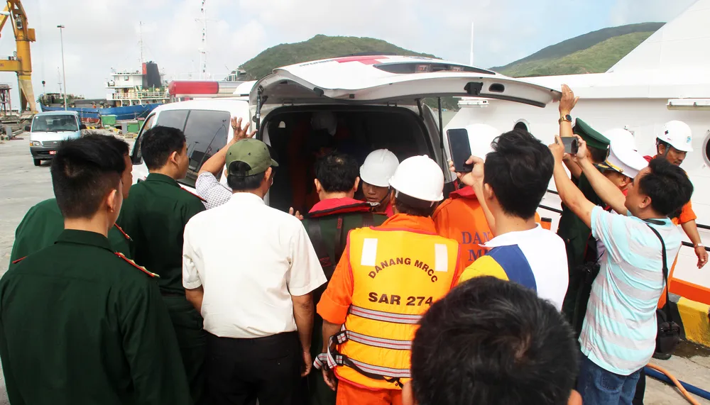 Tàu Toàn Phát 68 chìm trên biển: “Thuyền trưởng đã quên thân mình để cứu chúng tôi!“ ảnh 7