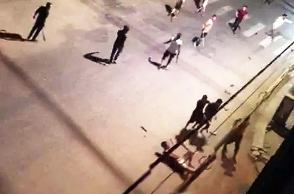 Vụ hỗn chiến ở Quy Nhơn: Khởi tố 6 bị can, triệu tập 20 đối tượng ảnh 2