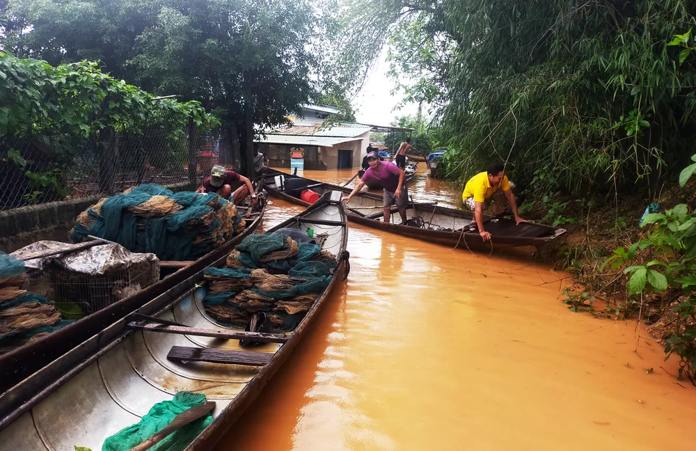 Quảng Trị nỗ lực tìm kiếm 11 người bị lũ cuốn mất tích  ảnh 12