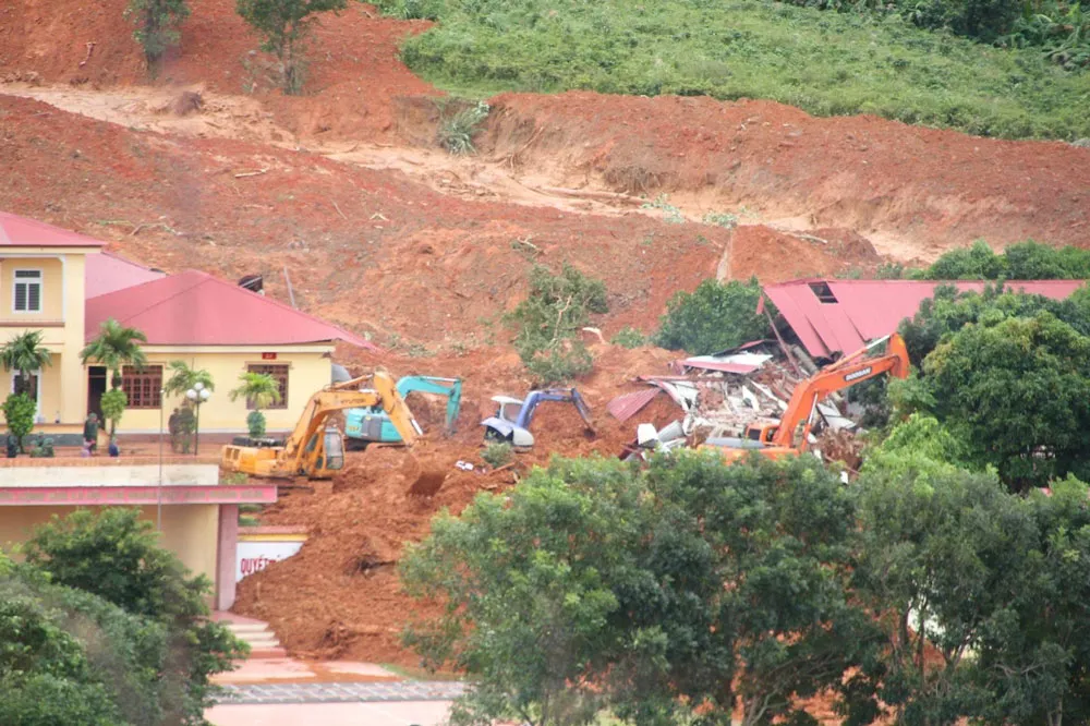 Đã tìm thấy thi thể 14 người tại khu vực sạt lở đất ở Đoàn Kinh tế quốc phòng 337 ảnh 4