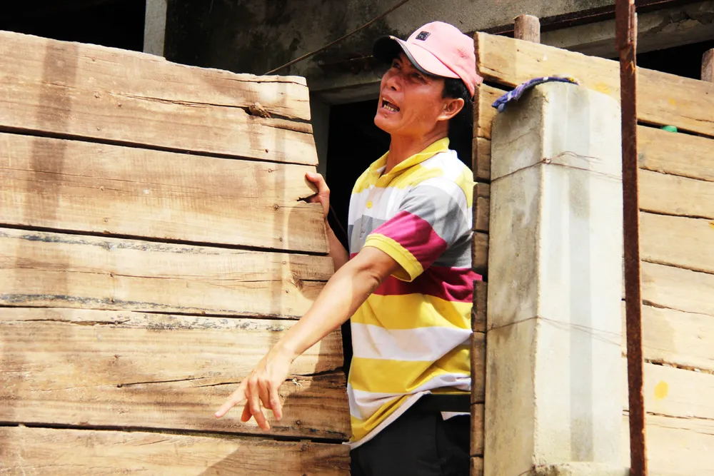 Căng mình ứng phó bão số 9 ảnh 37