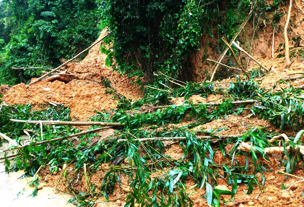 Bình Định báo cáo sự cố sạt lở tại Thủy điện Vĩnh Sơn 5 ảnh 11