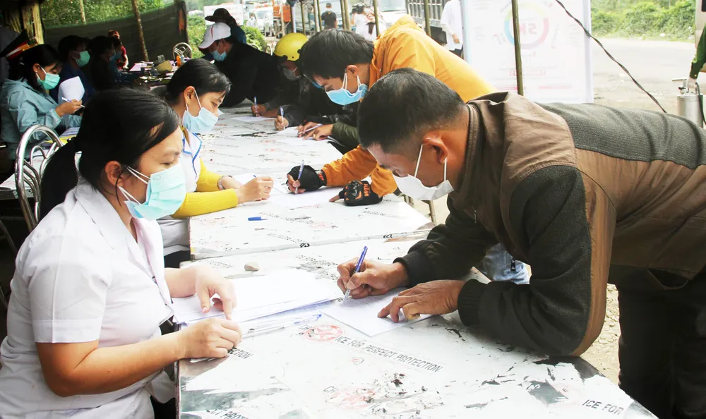 Bình Định đính chính ca mắc Covid-19 nhập cảnh từ Philippines ảnh 2