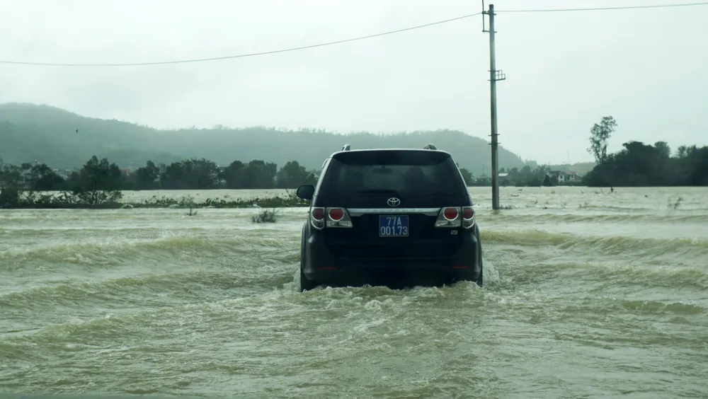 4 người thiệt mạng, hàng chục nghìn ngôi nhà bị ngập, sập, lũ cuốn ảnh 17