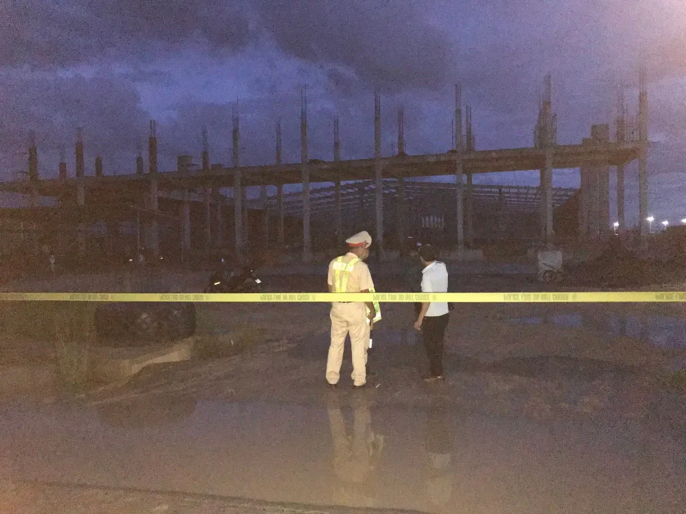 Sập công trình ở KCN Nhơn Hòa (Bình Định) làm 5 người chết, 6 người bị thương ảnh 5