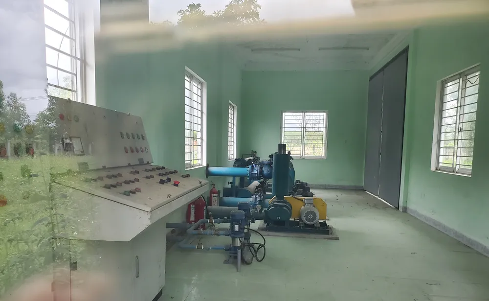 Cỏ dại bủa vây nhà máy nước hơn 7 tỷ  ảnh 9