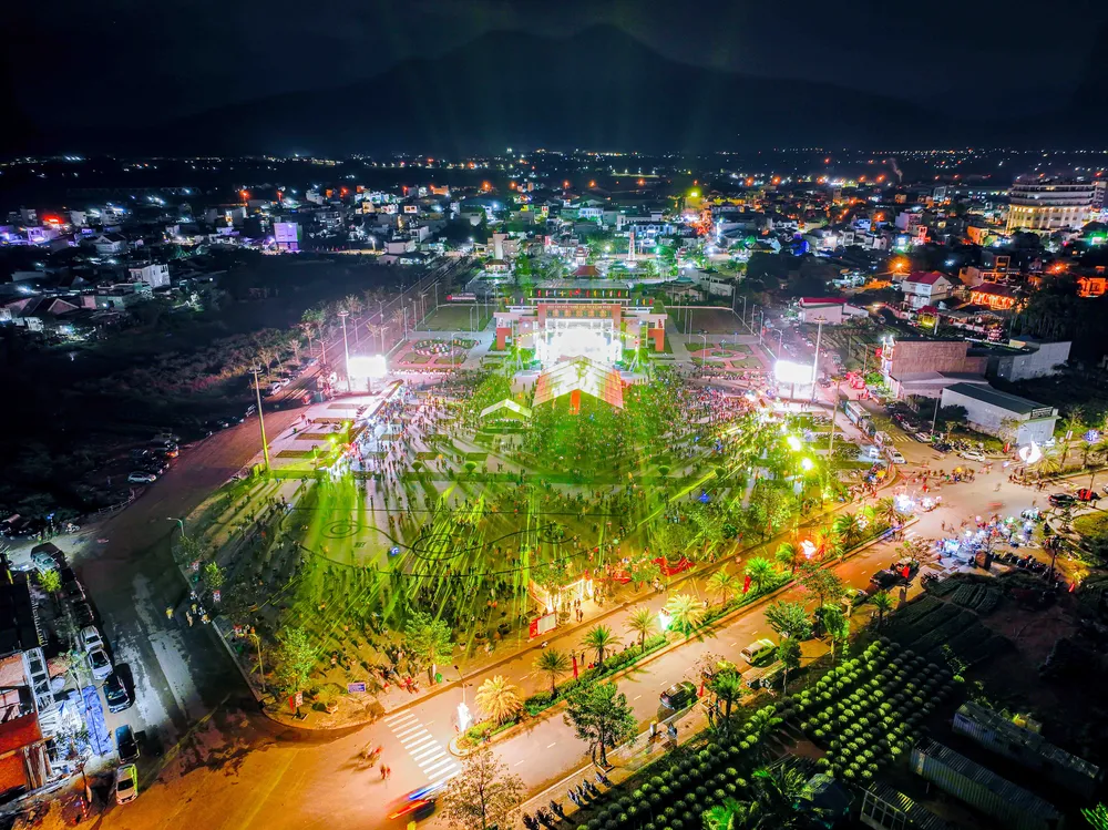 Thị xã An Nhơn nơi được mệnh danh là đất 2 vương triều Chăm Pa, nhà Tây Sơn đang từng bước phát triển. Ảnh: NGUYỄN DŨNG