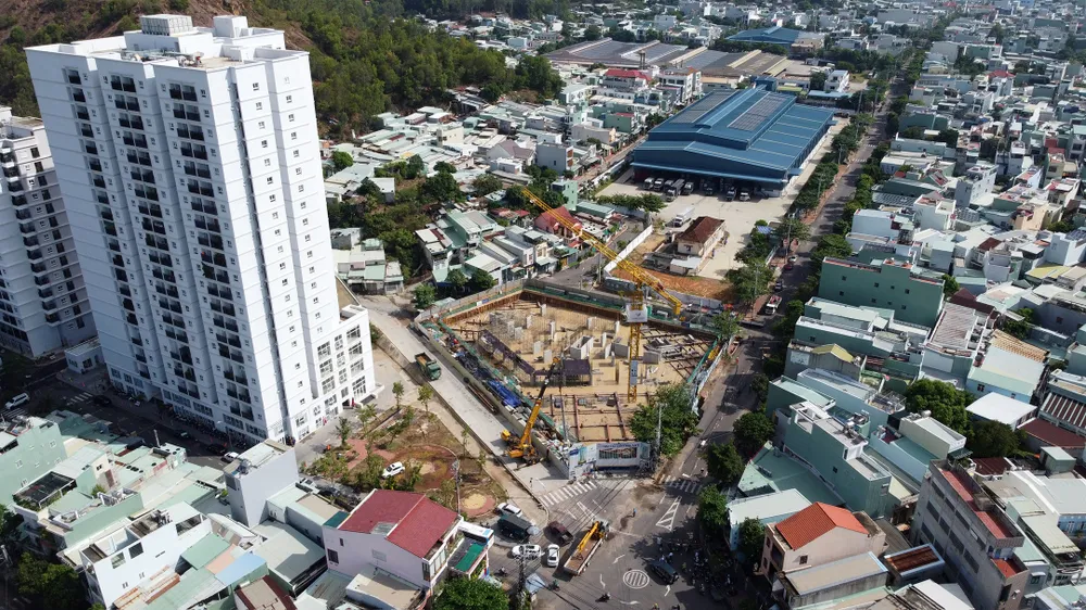 Dự án chung cư Phú Tài 2 đang được đầu tư phần móng