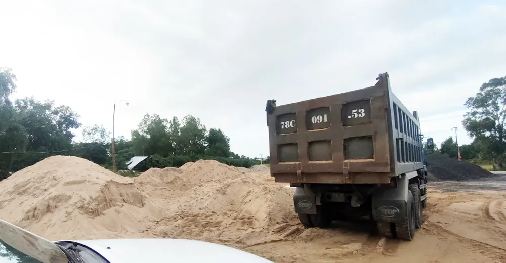Sở TN- MT xử lý 1 trường hợp vi phạm khai thác khoáng sản tại TX Đông Hòa, Phú Yên