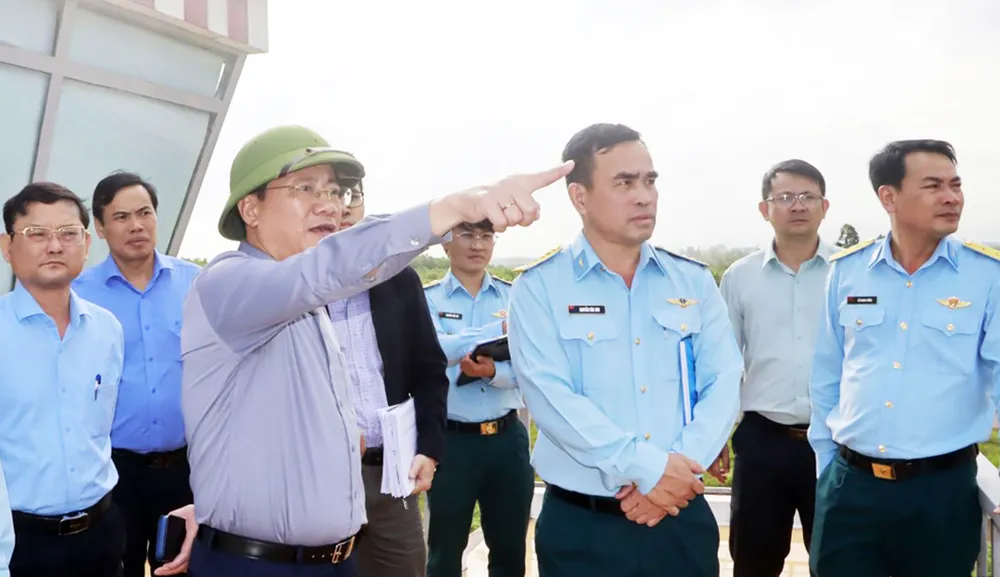 SAN BAY PHU CAT.jpeg