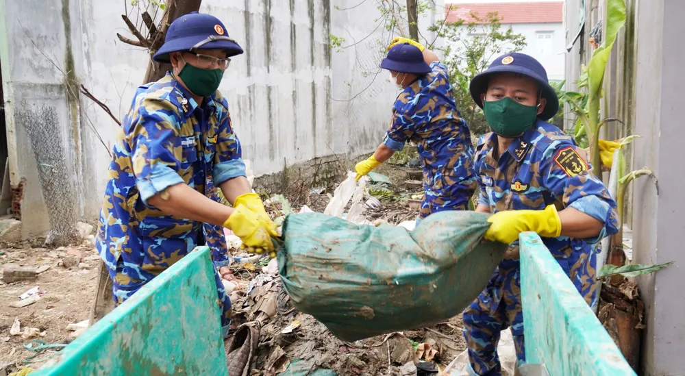 BÃO 15  (1) (1).JPG