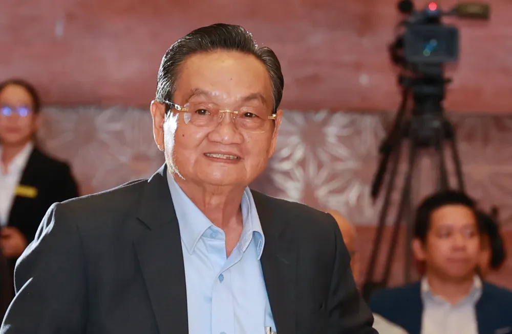TS Trần Du Lịch, nguyên đại biểu Quốc hội Việt Nam các khoá IX, XII, XIII, Thành viên tổ tư vấn Kinh tế của Thủ tướng Chính Phủ, Chủ tịch Hội đồng Tư vấn triển khai thực hiện cơ chế, chính sách đặc thù phát tri (1).JPG