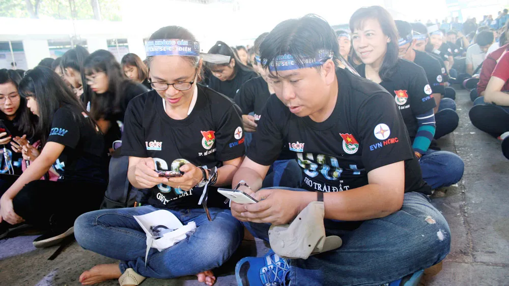 Hơn 2.000 tình nguyện viên tham gia phát động chiến dịch Giờ Trái đất 2018 ảnh 5