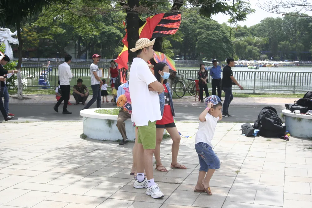 Rực rỡ những cánh diều hè ảnh 8