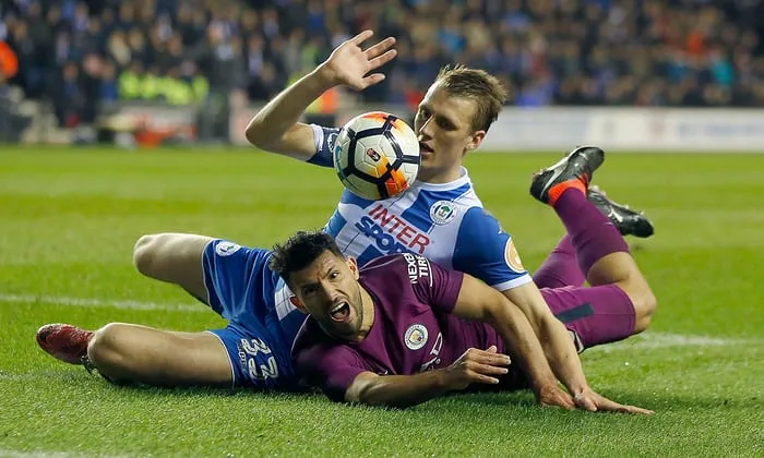 Wigan Athletic - Man City 1-0: Gã khổng lồ gục ngã ảnh 6