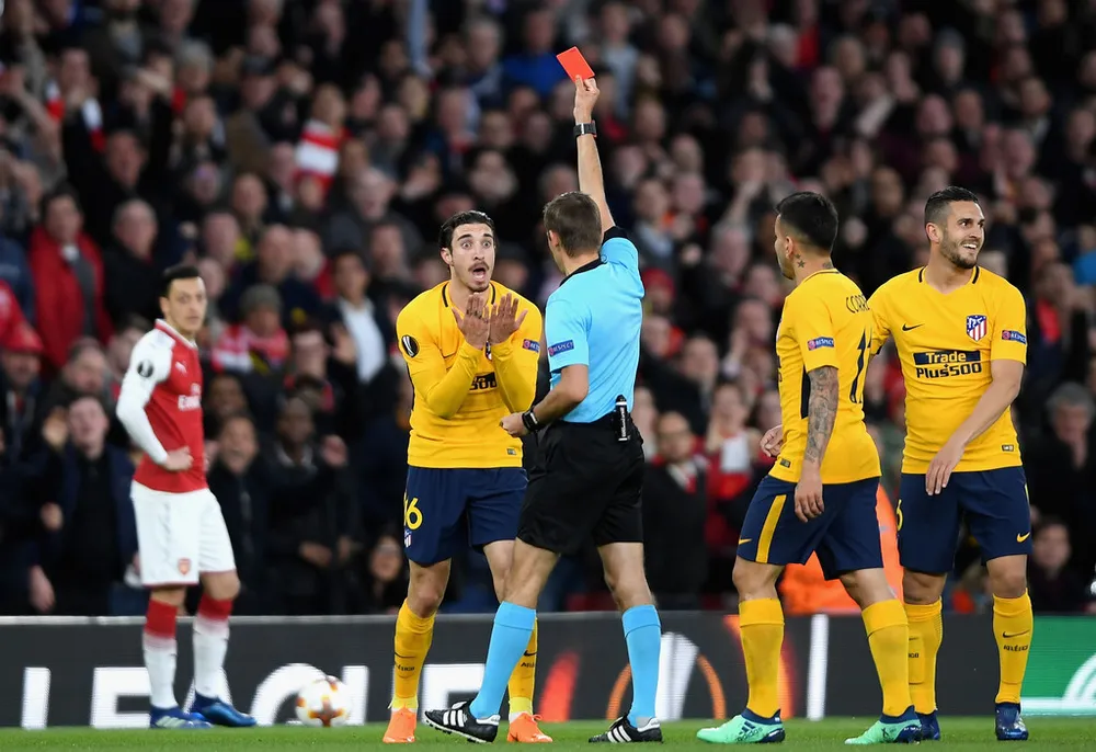 Arsenal - Atletico Madrid 1-1 Pháo thủ bị cầm hòa dù chơi hơn người từ phút thứ 10 ảnh 2