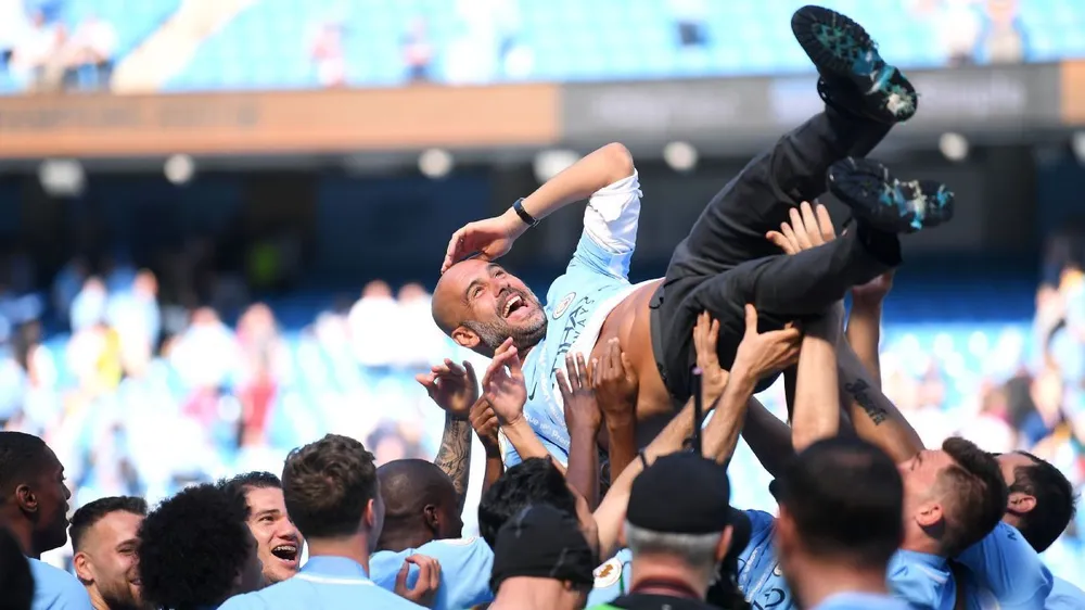 Man City - Huddersfield 0-0: Man xanh chính thức đăng quang ảnh 9