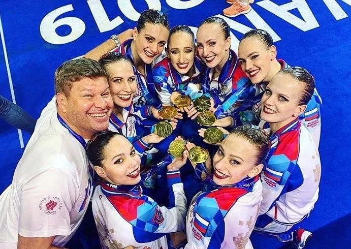 “Búp bê Nga” Varvara Subbotina đáp lại clip khoe giữ thăng bằng của VĐV Katie Ledecky ảnh 2