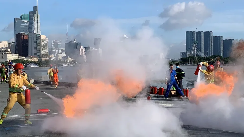 Hội thao kỹ thuật chữa cháy và cứu nạn, cứu hộ Quận 4 ảnh 1