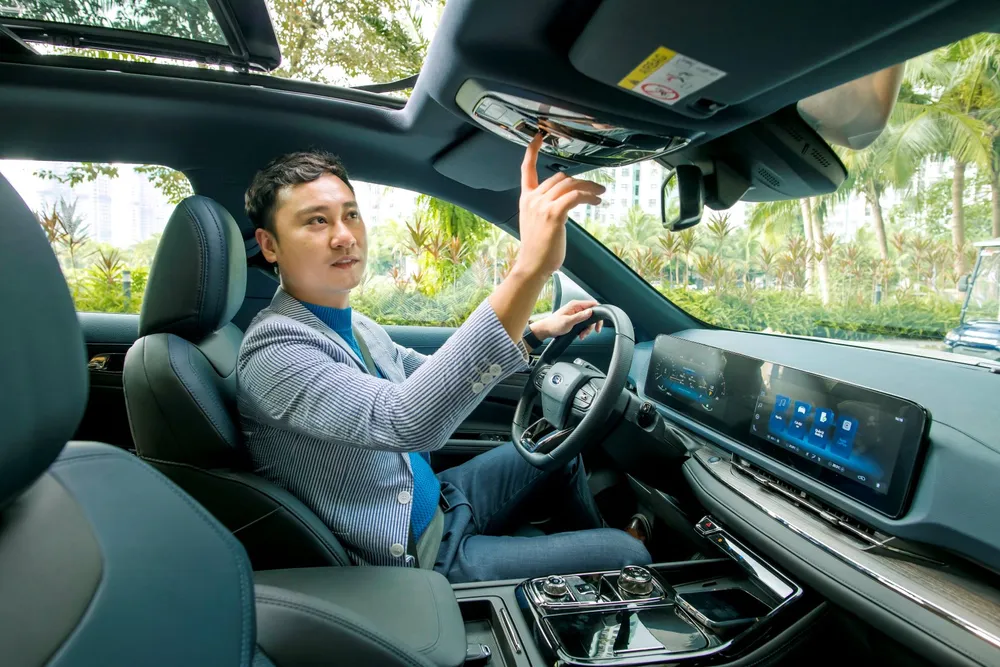 Thiết kế đột phá, công nghệ thông minh, thân thiện gia đình ảnh 1