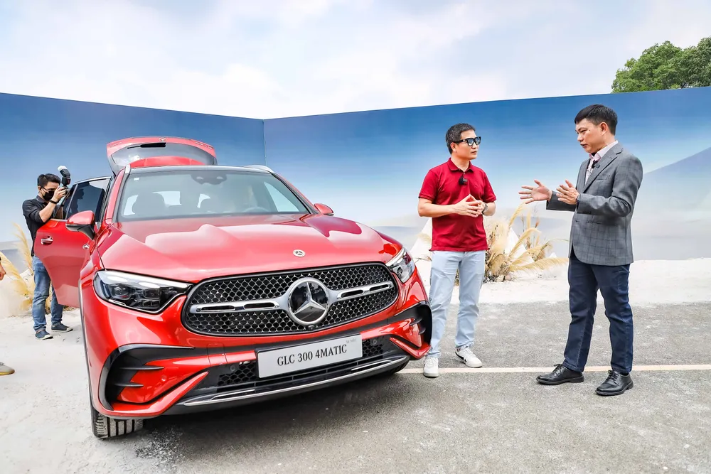 Phiên bản GLC 300 4MATIC