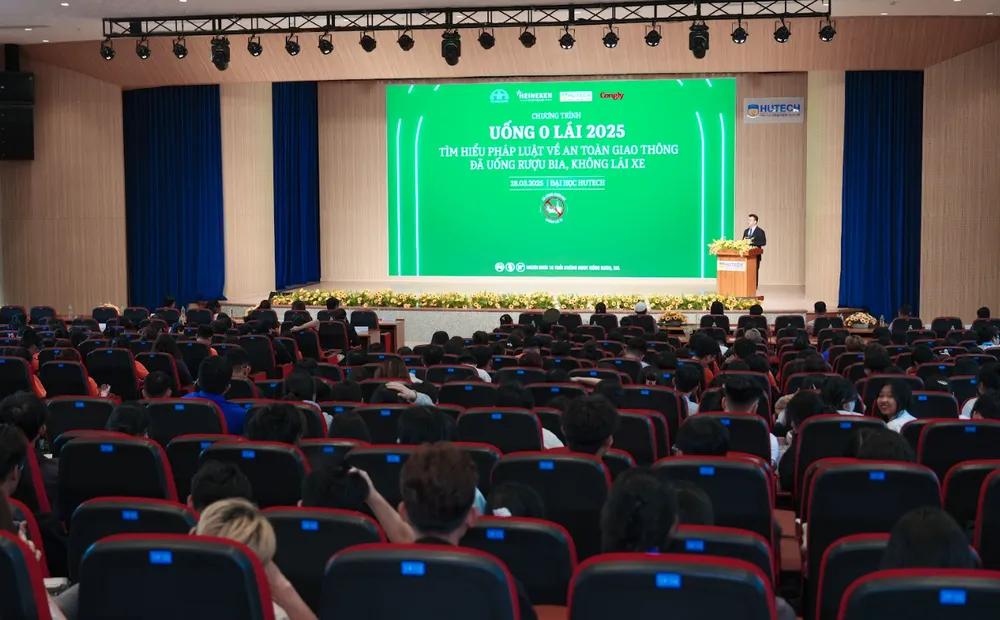 Ông Lê Kim Thành, Phó Chủ tịch chuyên trách Ủy ban An toàn giao thông Quốc gia, đánh giá cao hình thức truyền thông sáng tạo của chương trình “Uống 0 Lái”