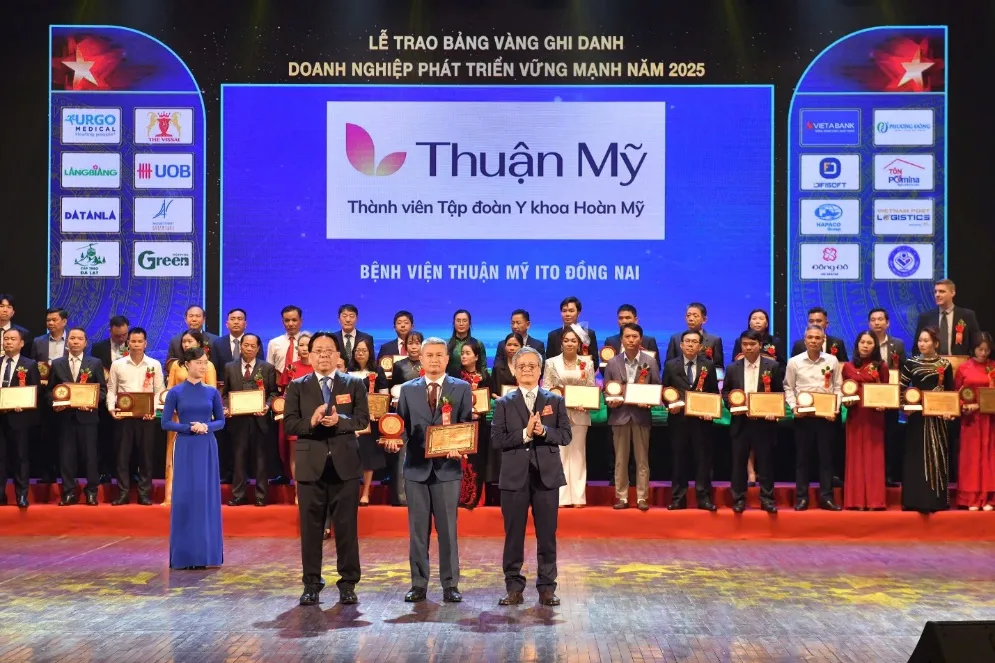 Bệnh viện Thuận Mỹ ITO Đồng Nai, thành viên Tập đoàn Y khoa Hoàn Mỹ, nhận giải thưởng Doanh nghiệp Phát triển vững mạnh 2025