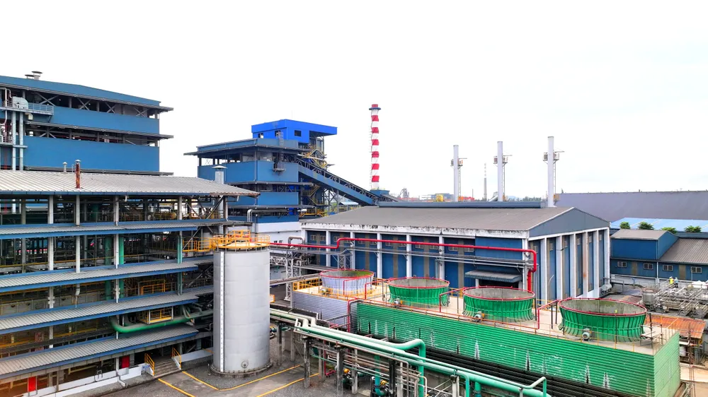 Tổng công suất ép dầu của VAL lên đến 7.800 tấn_ngày, hàng đầu Đông Nam Á, đáp ứng khoảng 30% nhu cầu thức ăn chăn nuôi trong nước.