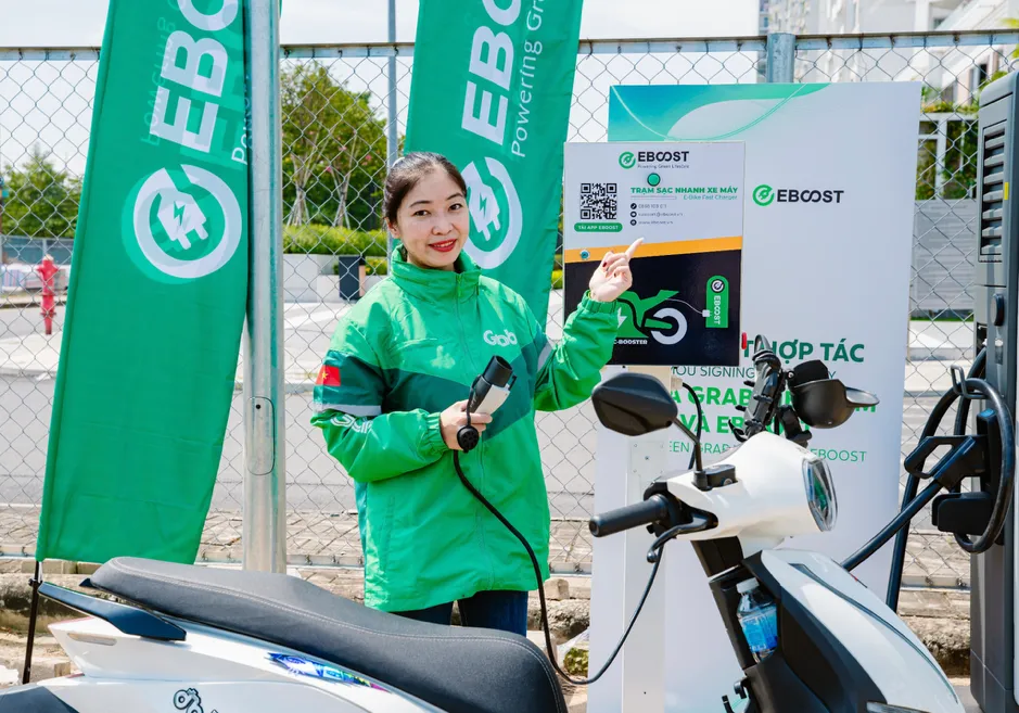 Eboost mang đến các giải pháp sạc linh hoạt cho xe máy điện và ô tô điện