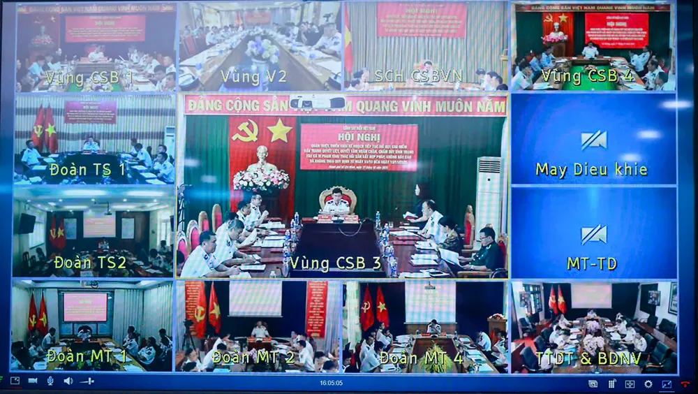 Hội nghị được tổ chức trực tiếp kết hợp trực tuyến từ điểm cầu chính tại BTL CSB Việt Nam đến các điểm cầu.jpg