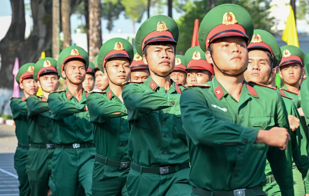 Duyệt đội ngũ tại buổi lễ - 5.jpg