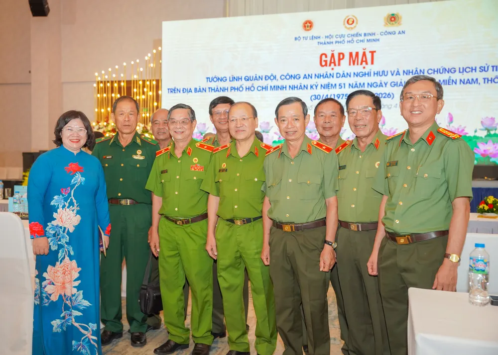 Gap mat tuong linh 10.jpg