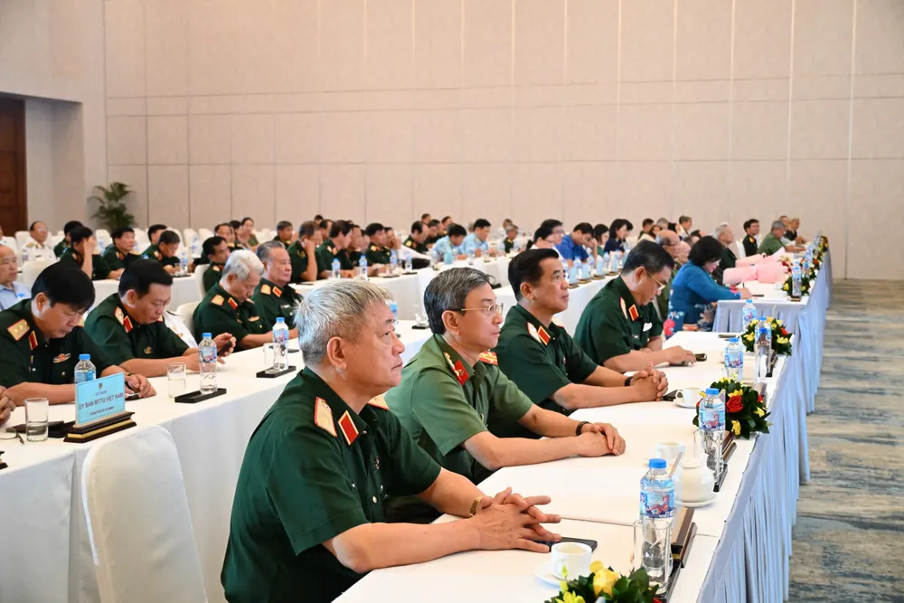 Gap mat tuong linh 2-1.jpg