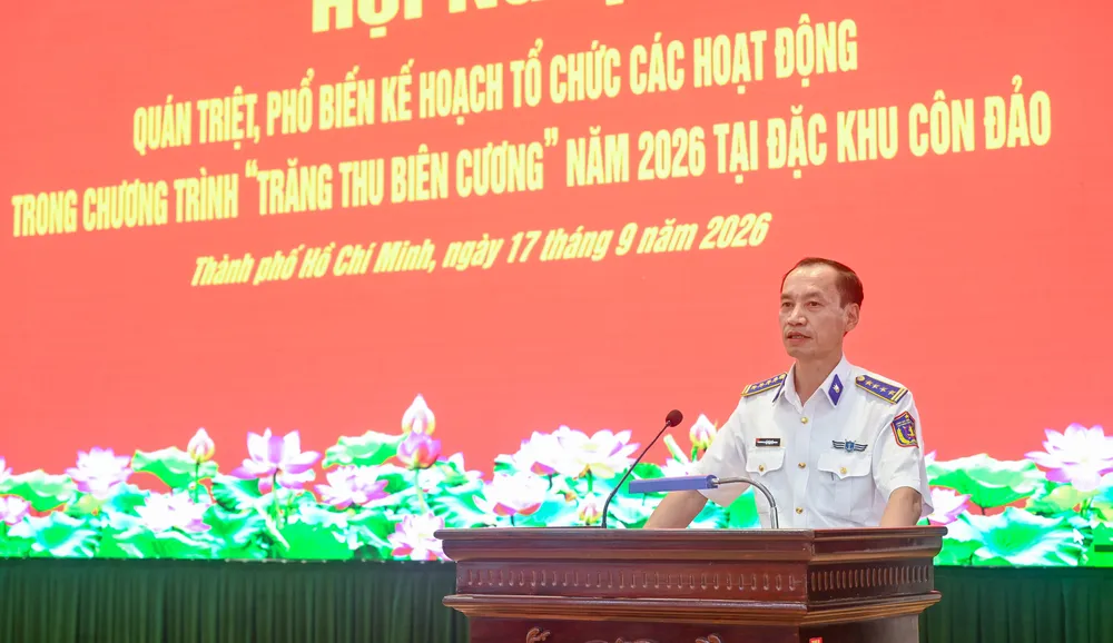 TRANG THU BIEN CUONG (4).jpg