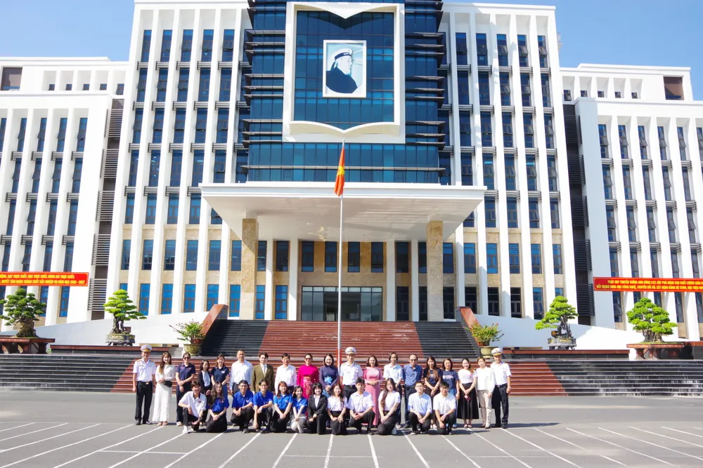 Học viện Hải quân (5).JPG