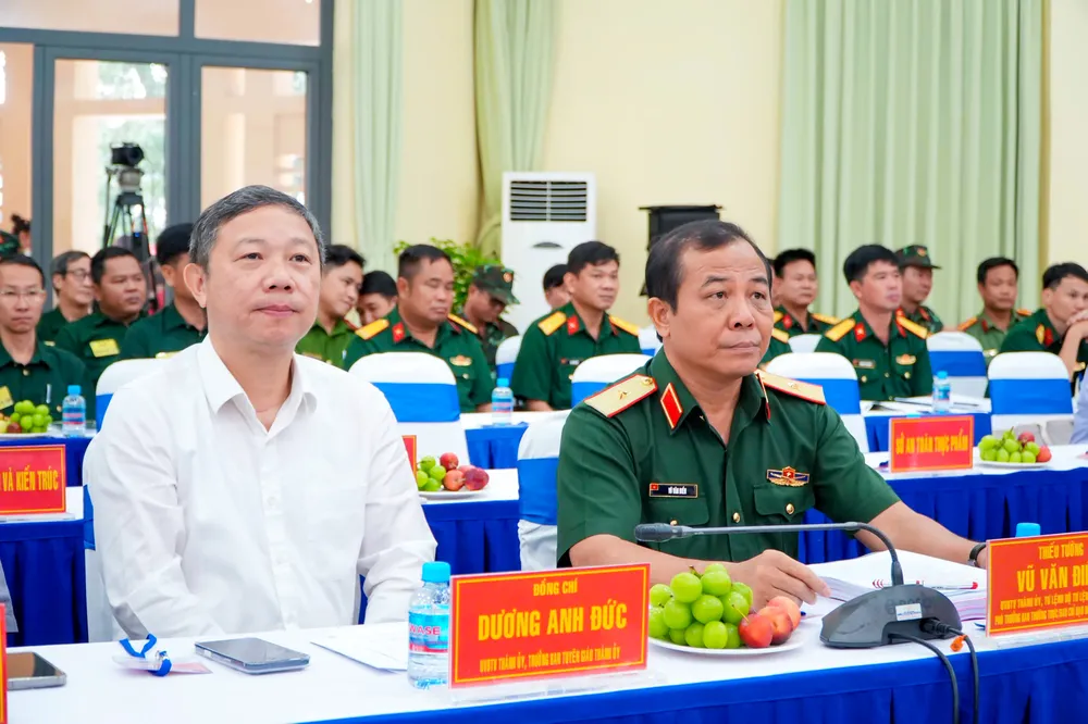 Diễn tập tác chiến khu vực phòng thủ - 1.jpg