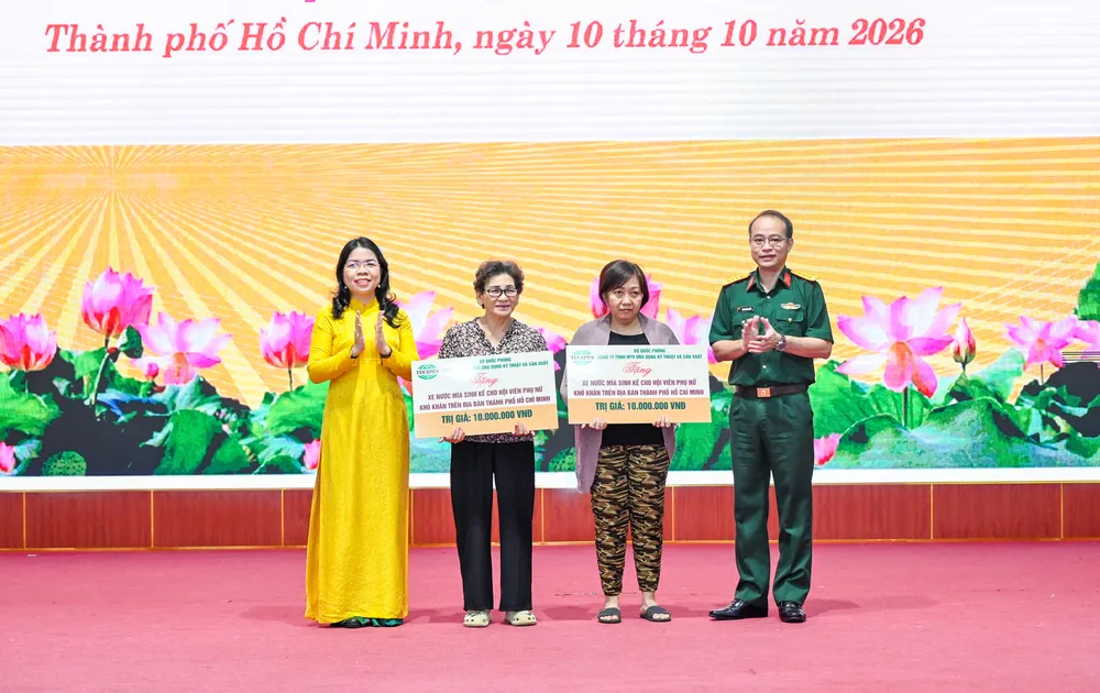phụ nữ lực lượng vũ trang (24).jpg