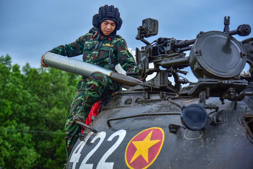 XE TĂNG (7).jpg