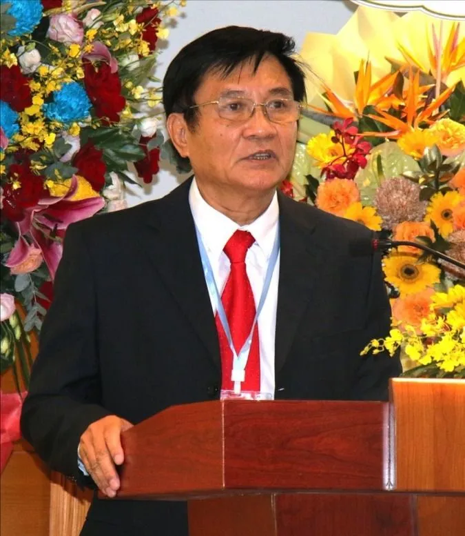 Ông Huỳnh Anh Dũng