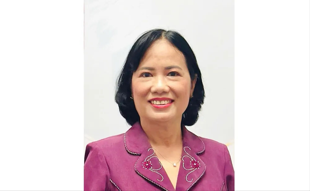 UNG THI XUAN HUONG copy.jpg