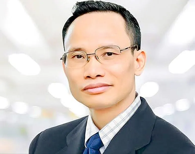 TS Cấn Văn Lực.jpg