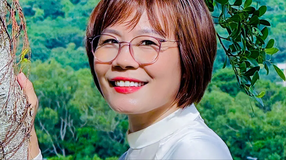 Chị Bùi Phượng.jpg
