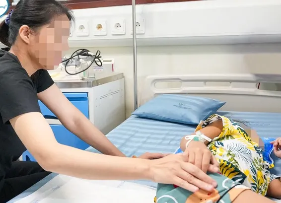 Số trẻ mắc cúm nhập viện có xu hướng tăng nhẹ. Ảnh minh họa