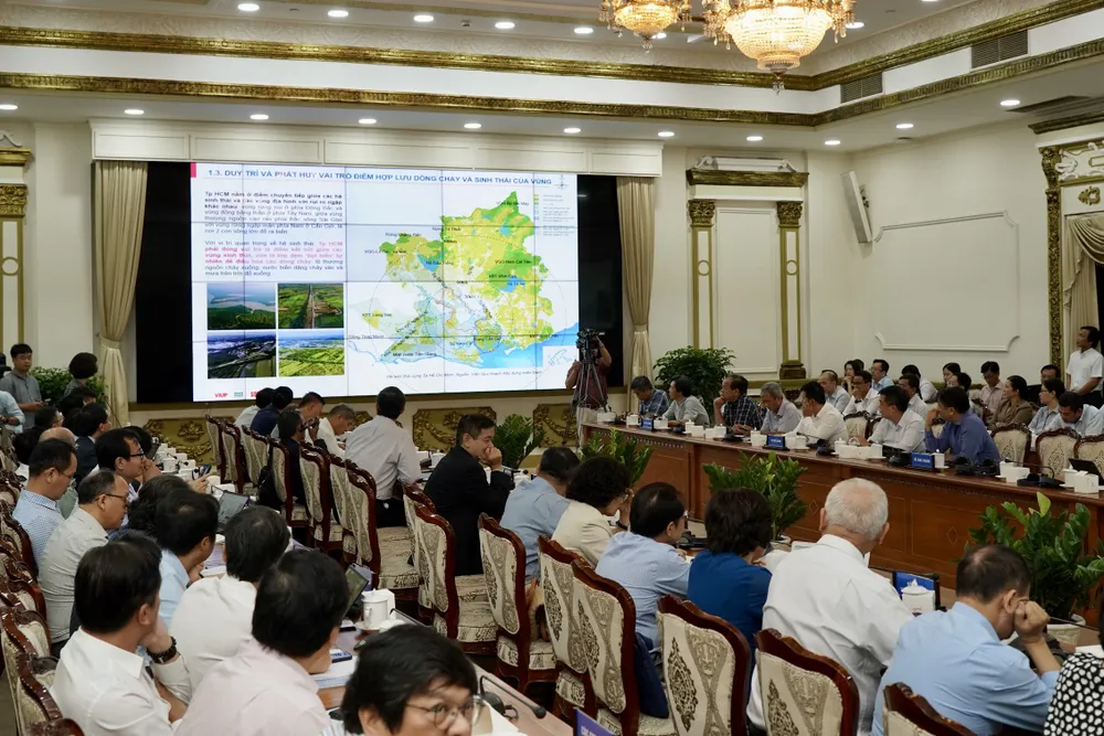 Quang cảnh hội nghị. Ảnh: HOÀNG HÙNG Quang cảnh hội nghị. Ảnh: HOÀNG HÙNG