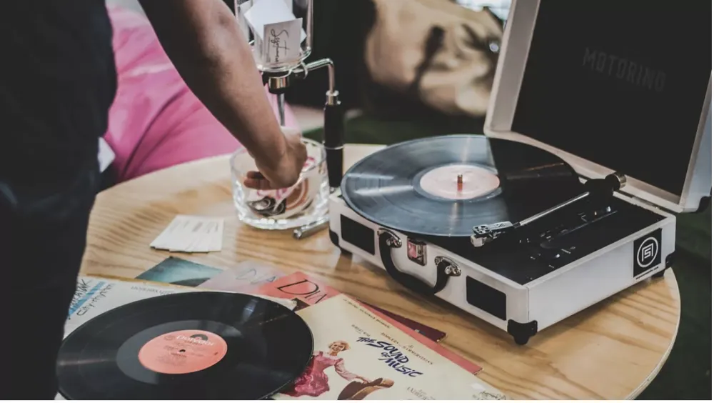 CN6 A-Anh1-Screenshot.jpg