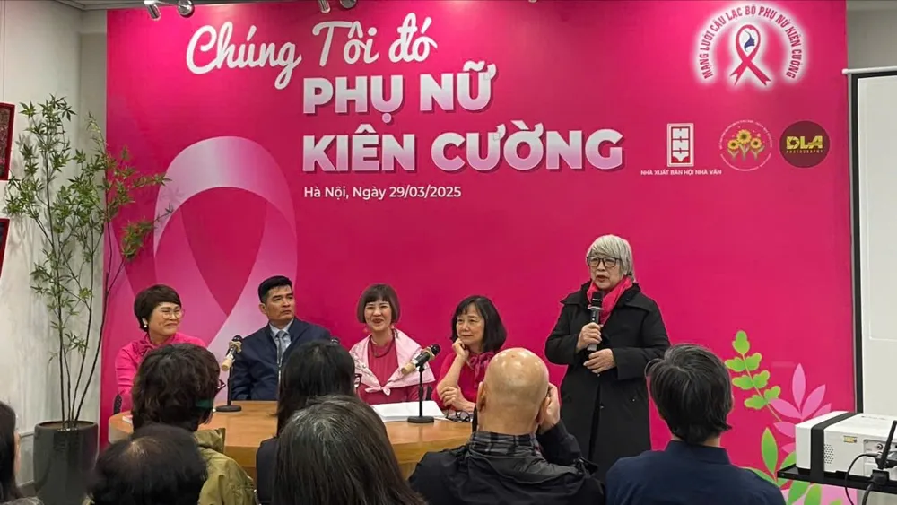 Ra mắt dự án sách ảnh gây quỹ hỗ trợ bệnh nhân ung thư vú