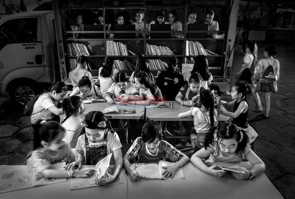 1-4- Kiến thức đến mọi nơi.jpeg