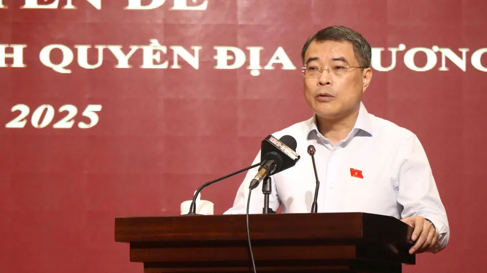 Đồng chí Lê Minh Hưng, Ủy viên Bộ Chính trị, Bí thư Trung ương Đảng, Trưởng Ban Tổ chức Trung ương, phát biểu tại hội nghị