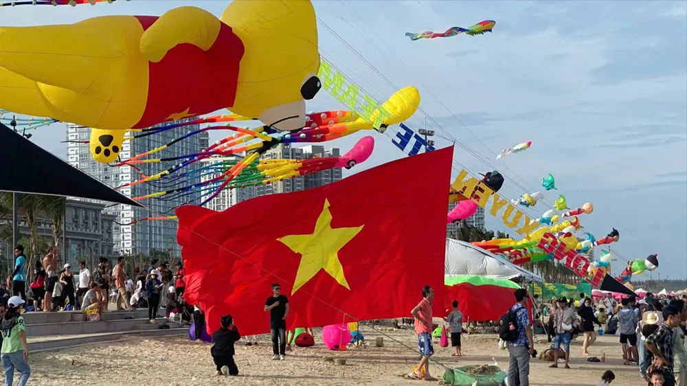 Phường Vũng Tàu đang tập trung phát triển du lịch gắn với biển. Ảnh: PHÚ NGÂN