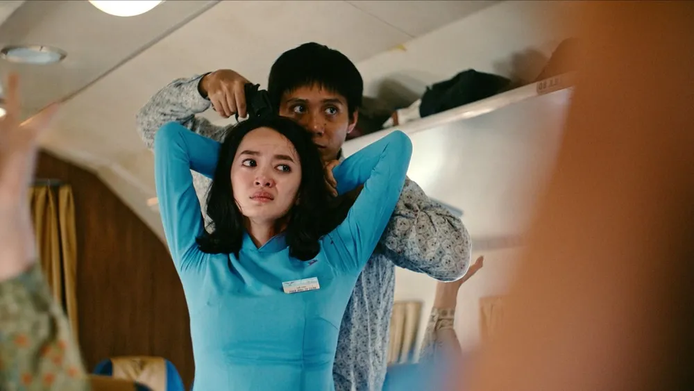 CN3 xem nghe doc.jpg